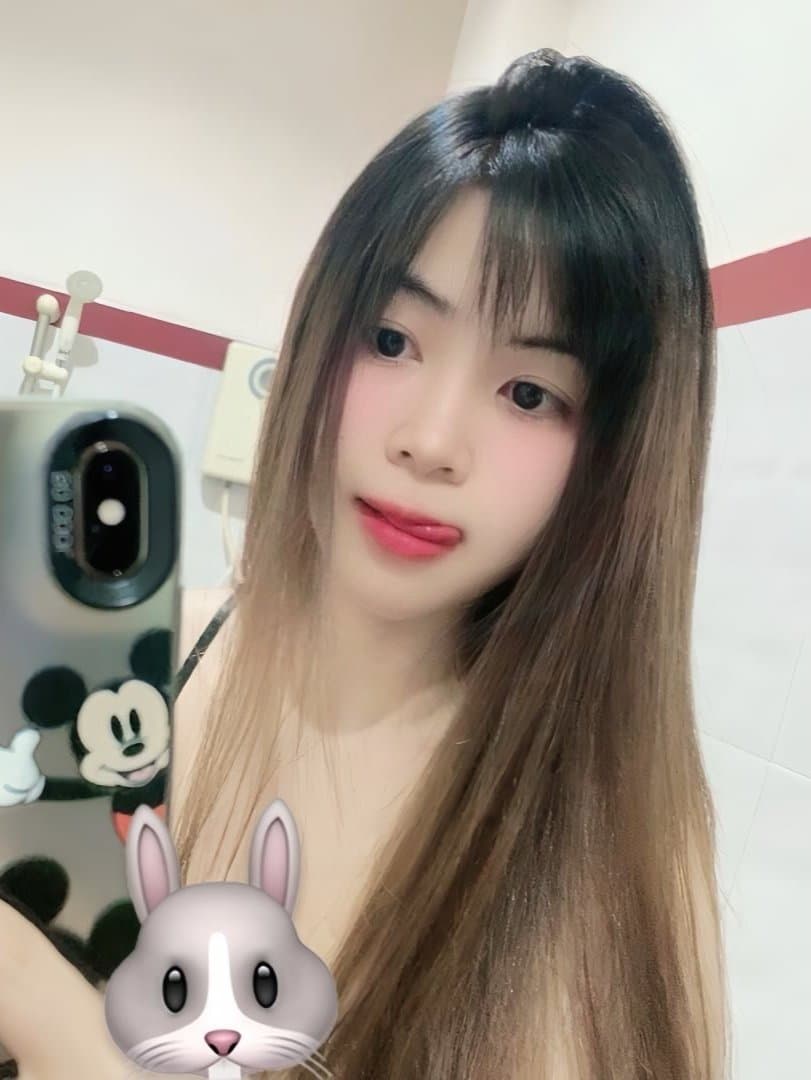 Whore Gift Semen Tank Big Breasts Full Pussy Whore Gift Mother