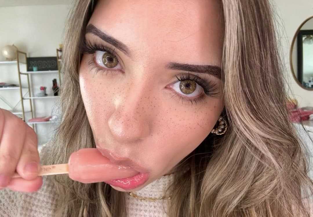 Click to view full size spitting on that thing