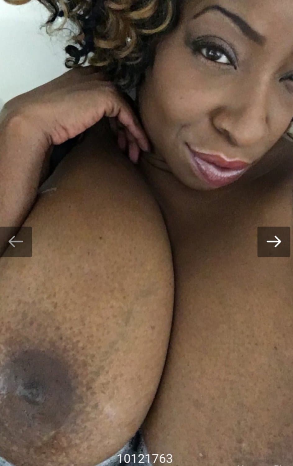 ??? V@n€$$@ Blu€ ???