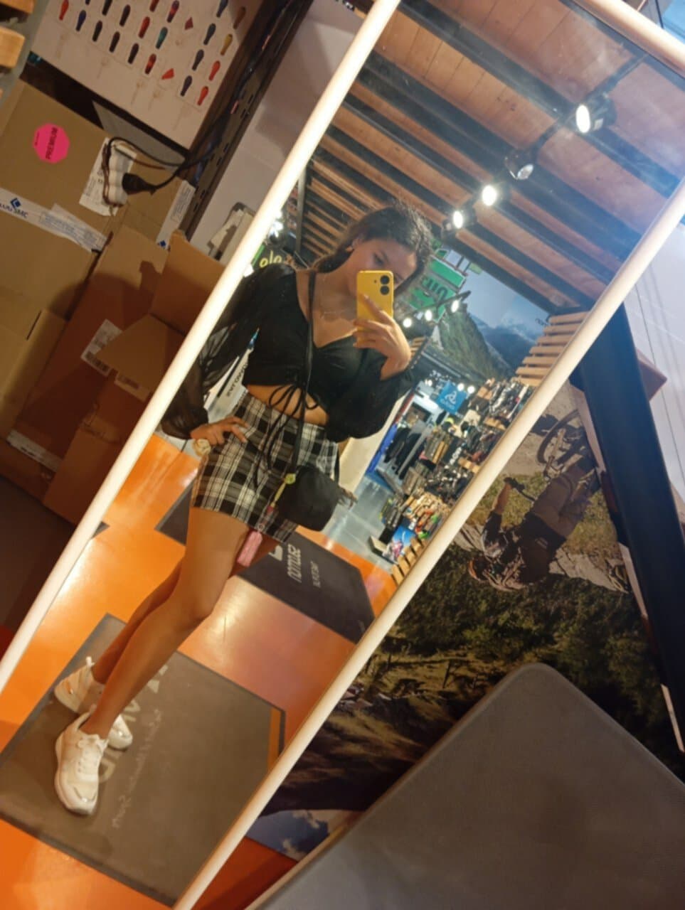 Cute face, cute tits, hot ass