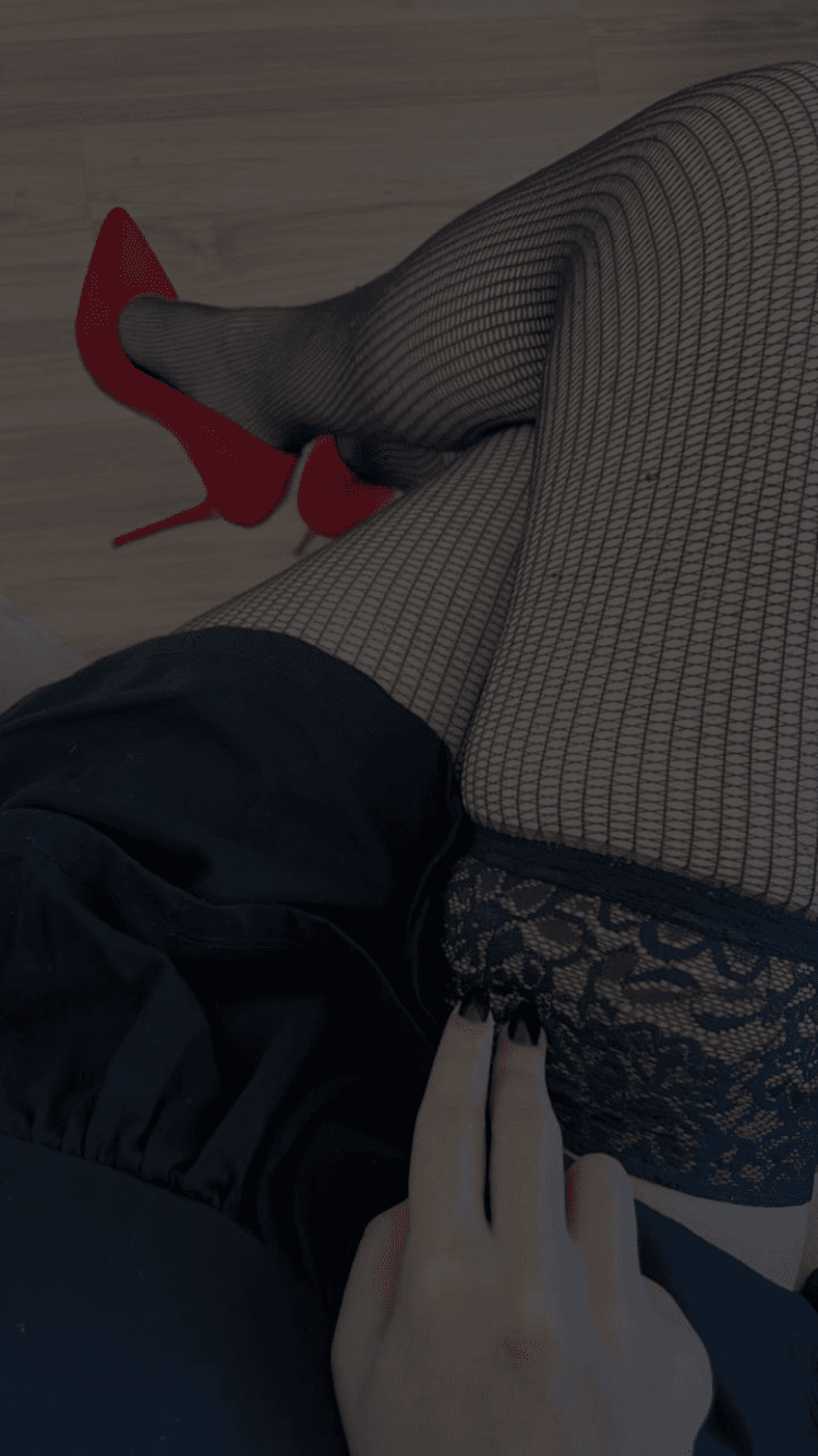 Click to view full size Turkish Super Sexy Goth Teen