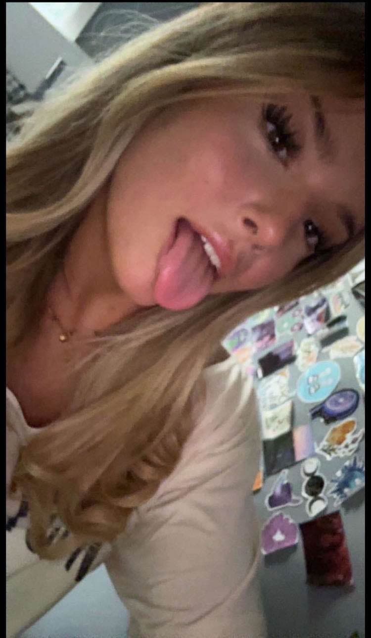 My hot irls love sticking out there tounges. There such sluts