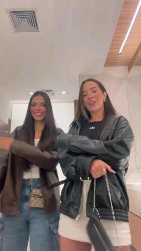 Novinhas morenas ,dancinhas fofas...tao gostosas !!!