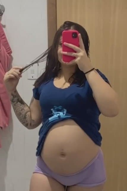 Branquinha gostosa do instagram (comentem)