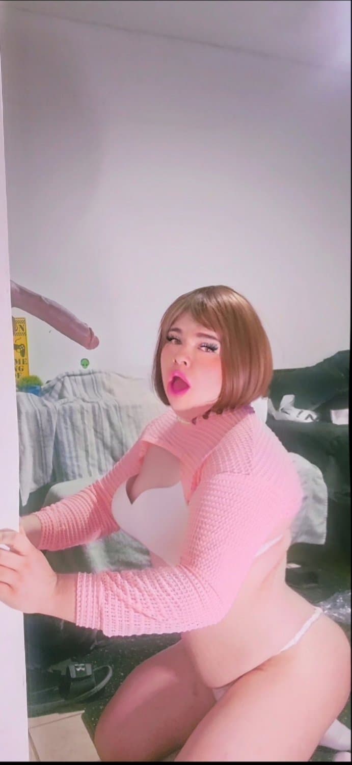 TS Teen slut sucking black cock