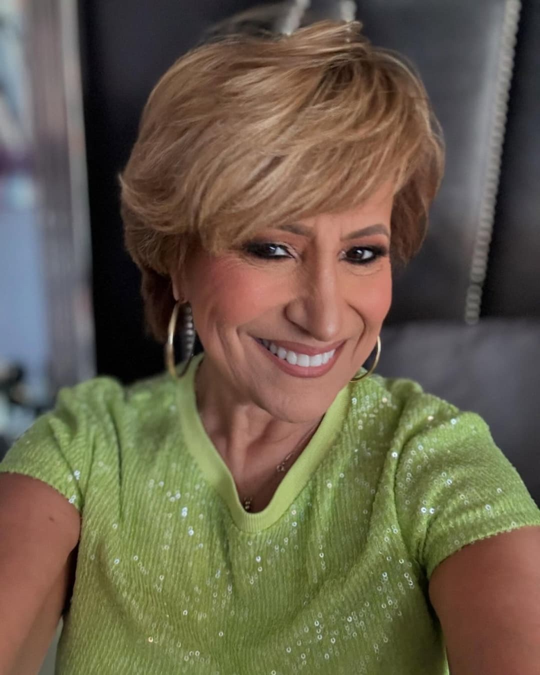 Thick Gilf flight attendant 2