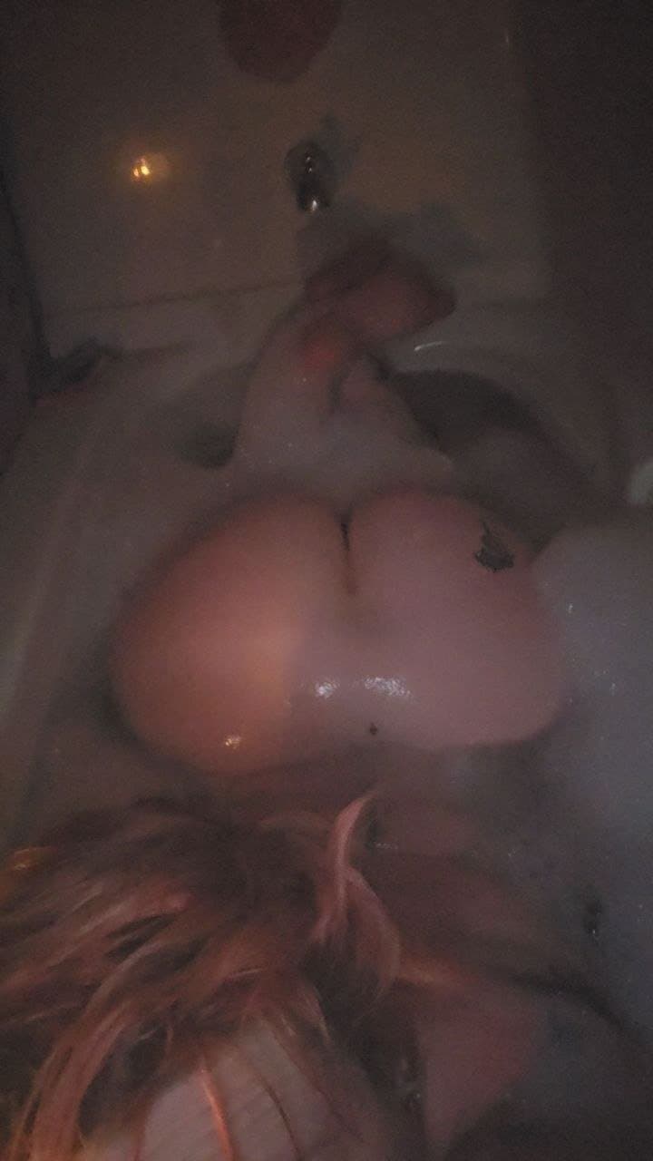 Freeuse milf  mom desperate for attention and exposure