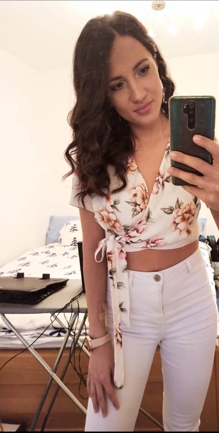 Jelena Zoric, 31yo, young Serbian milf hated by her husband