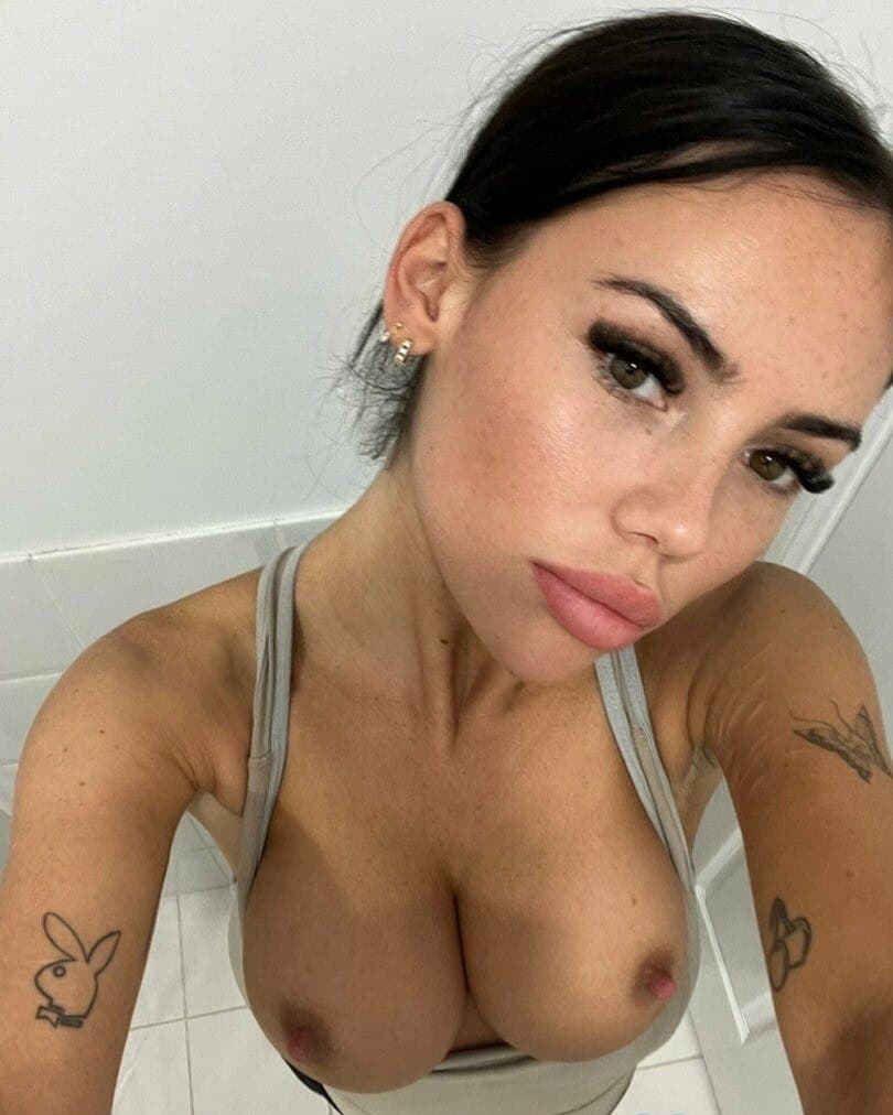 Latina Tayleah Jade de Gold Coast, Australia linda tetona deliciosa y culona sabrosa (aporte)