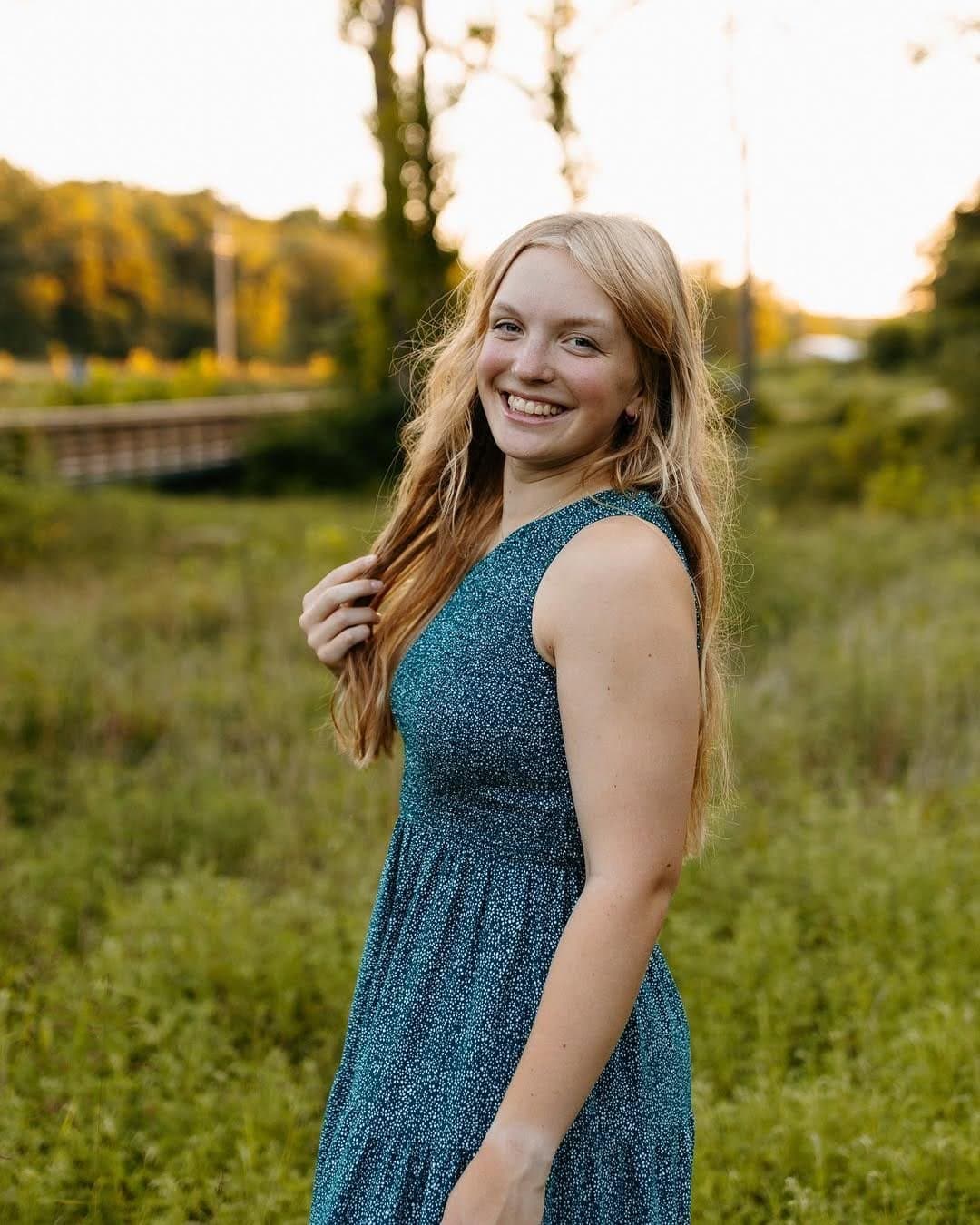 Sexy pale blonde Grace