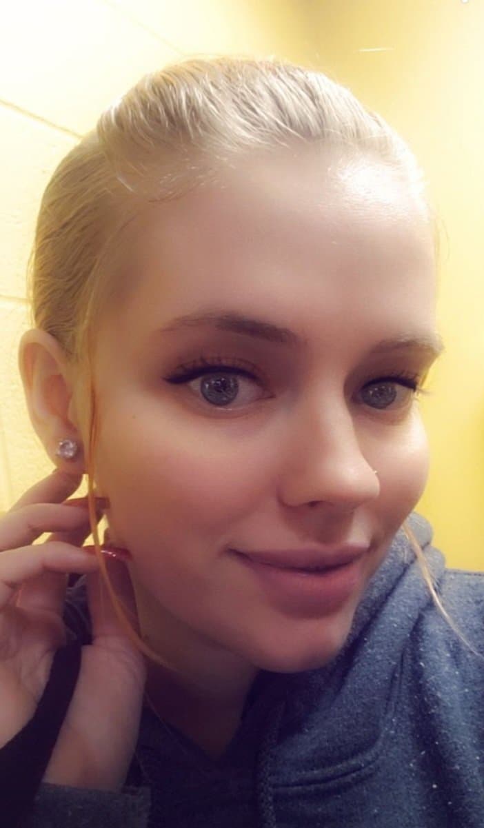 More of that Midwest slut Candy again