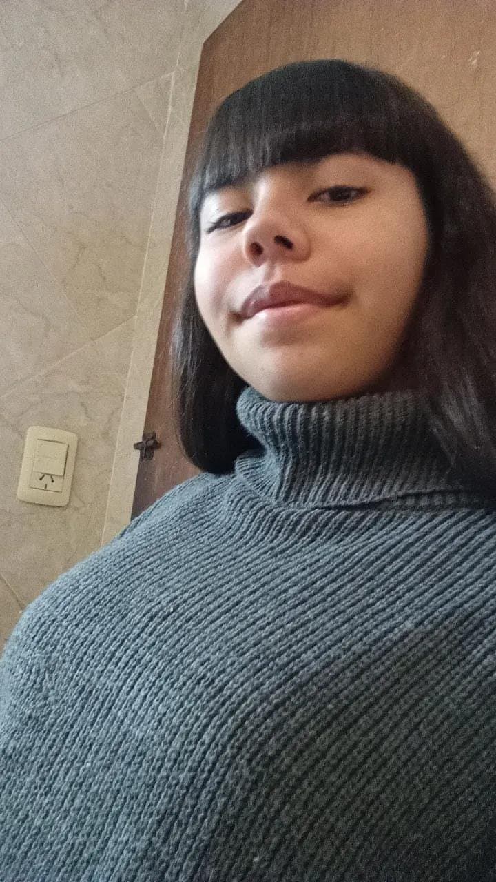 Gordita tetona hermosa pendejita tetona turra