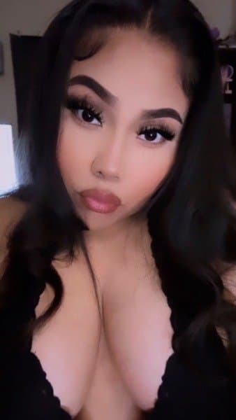 Sexy Apache milf Esperanza Lodoza leak Whiteriver,Az (insta @3xotic.4drii)