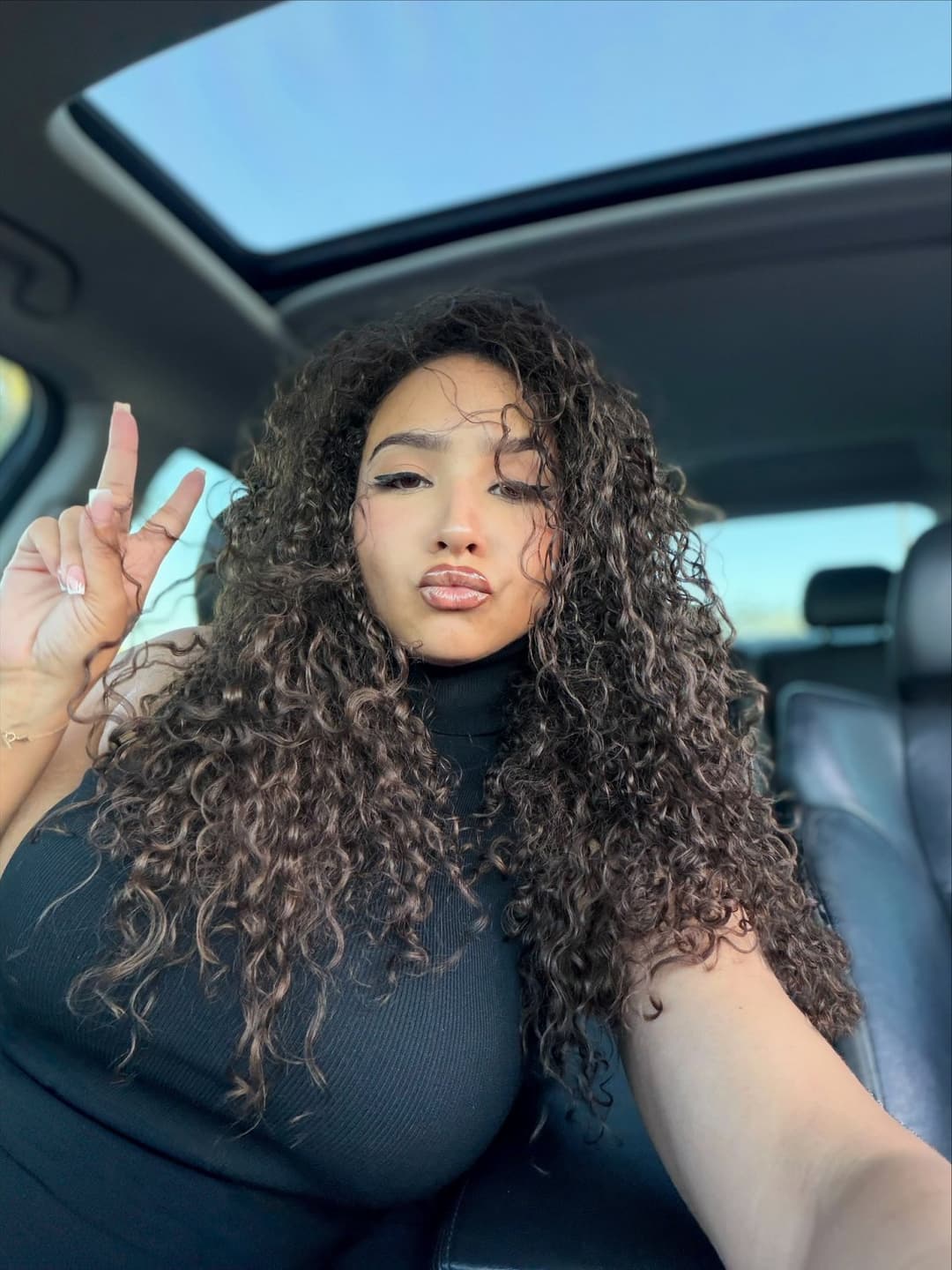 Satisfying Face Beautiful Lady