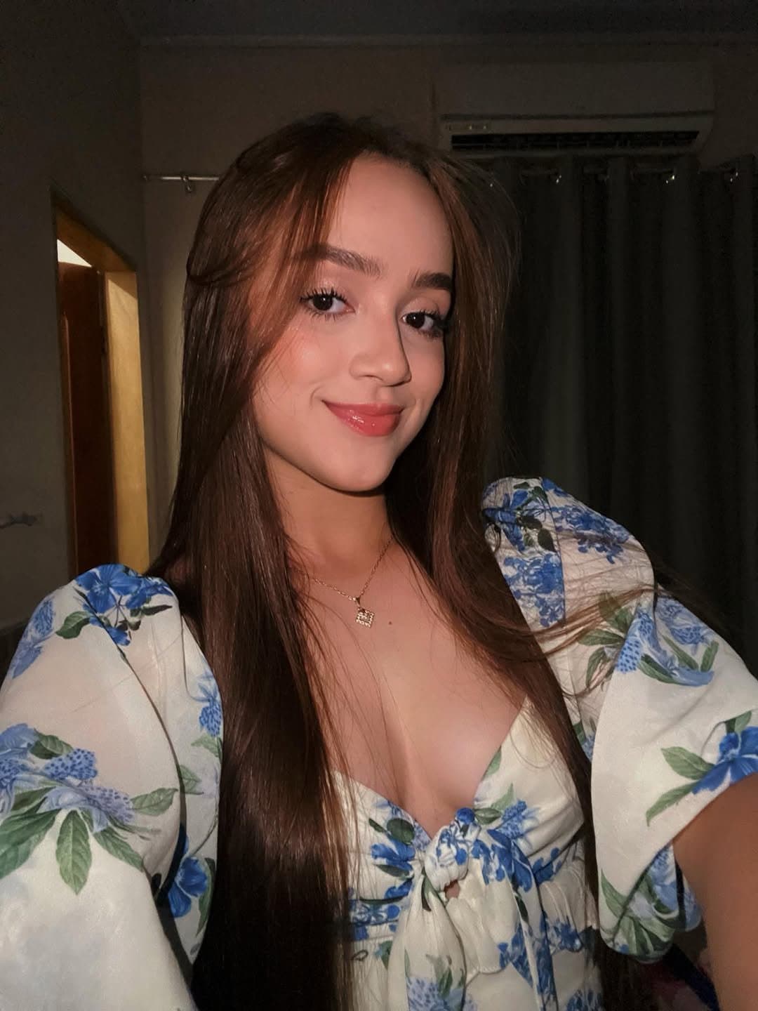 Jovem Escolar Branquela Dando o Cu Pro Negão Favelado