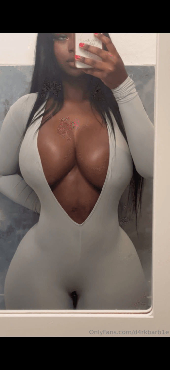 Sexy thick ass black bitch