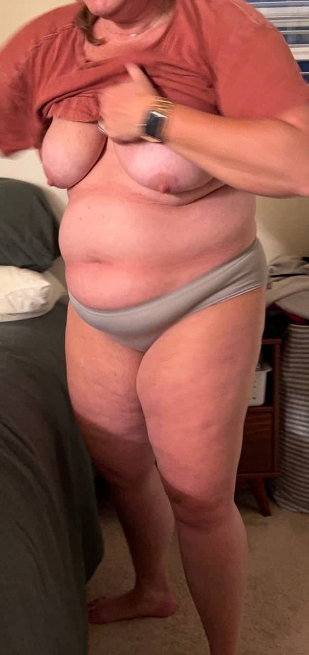 Wife Stacie 44yo From USA ??