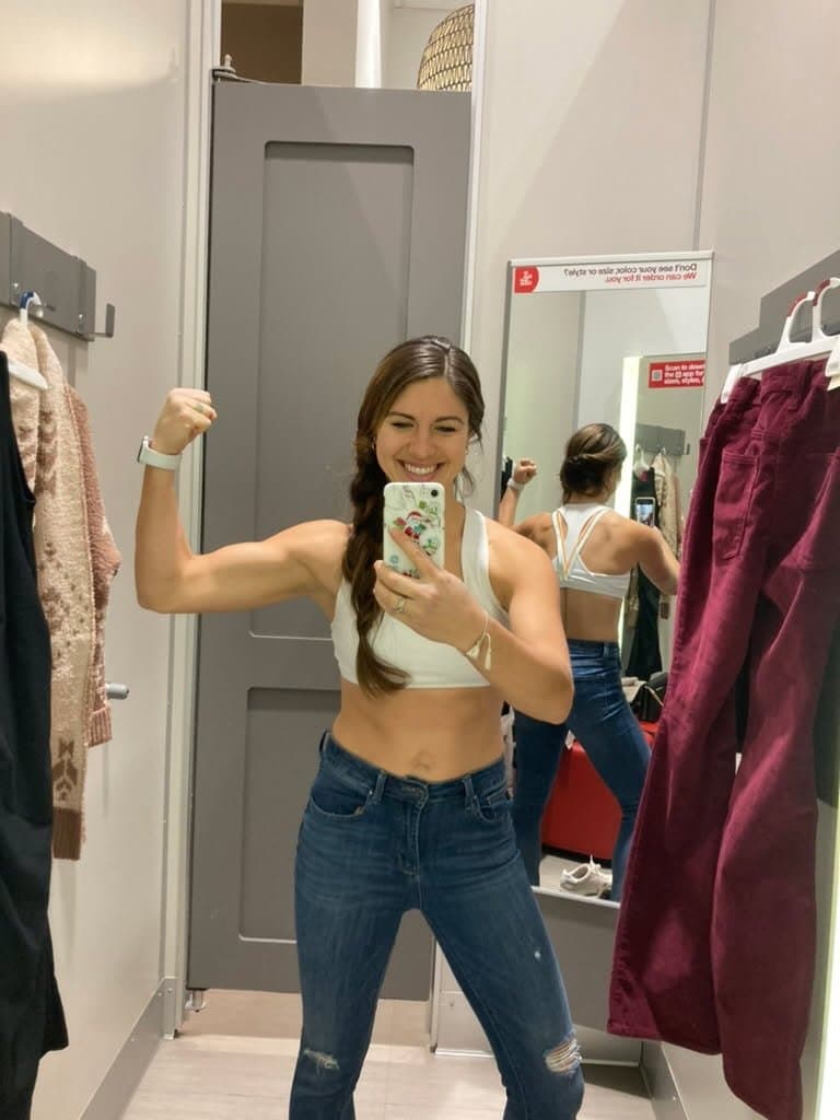 Milf Chandler back again and ready for more cum