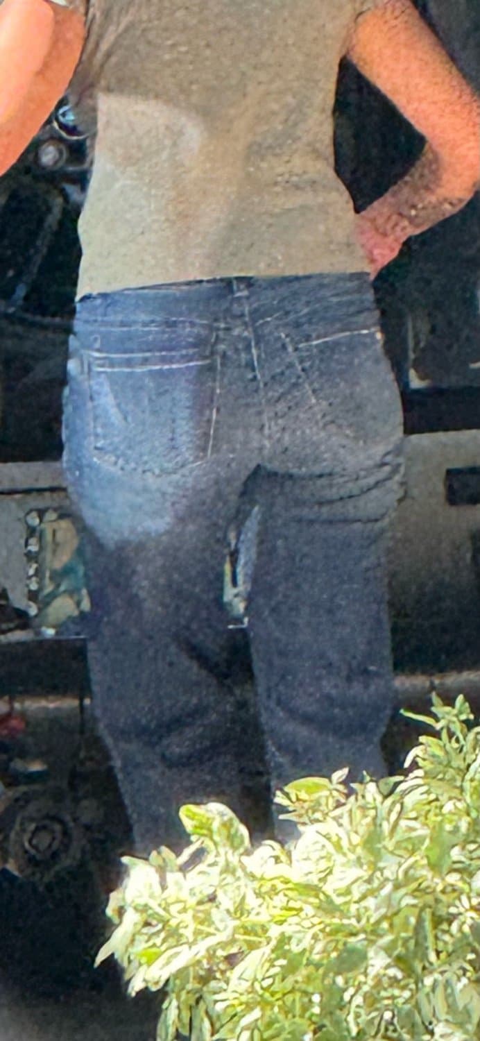 Creepshots of brunet