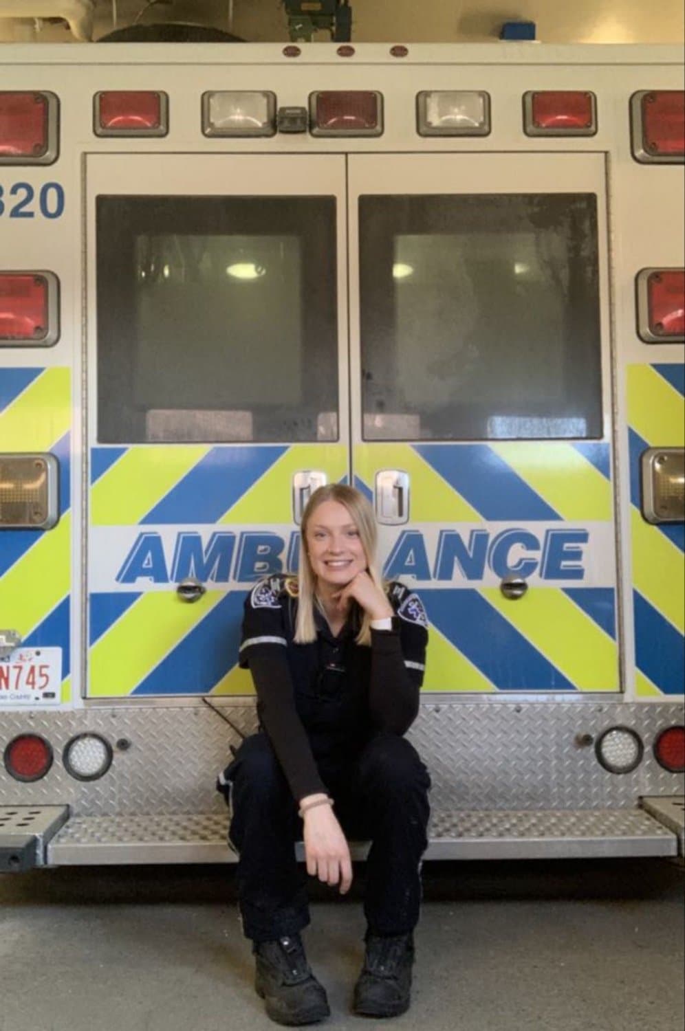 27yo MILF webslut Brooklyn E Albert Canada submitted herself!! To be famous and everywhere