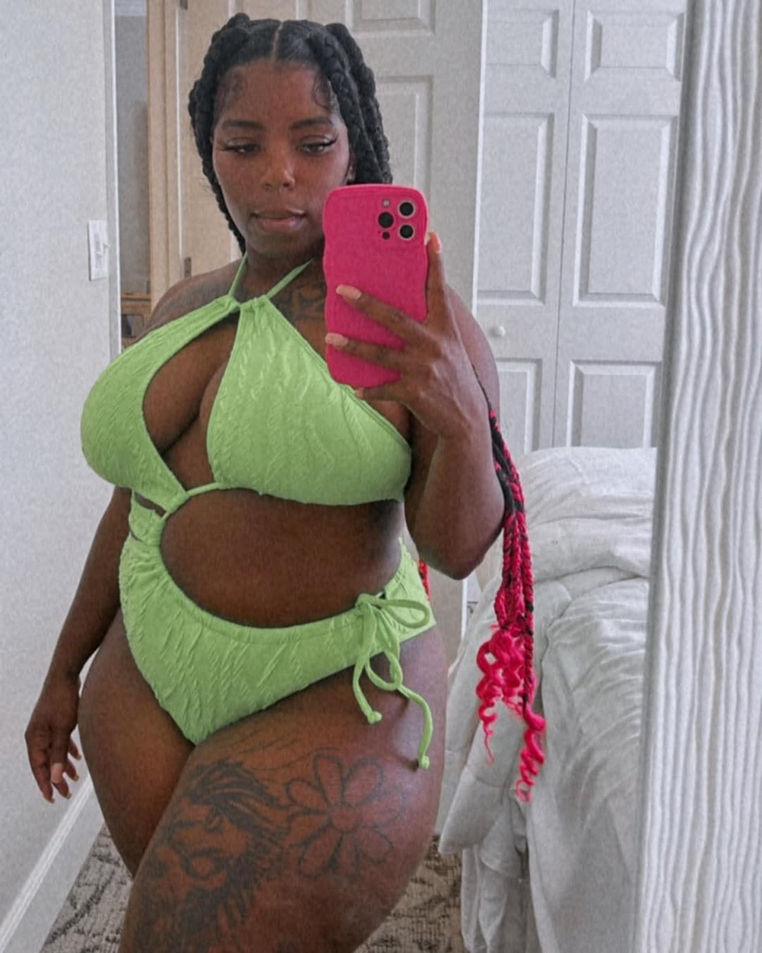 BIG OLE JUICY THICK FAT ASS BBW SSBBW LATINA EBONY