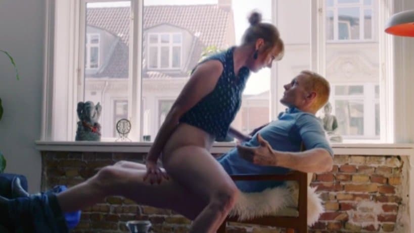 Mainstream actresses nude & sex scenes (HOT vid)