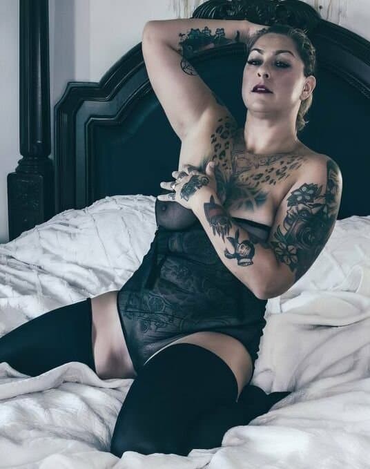 Danielle Colby Big Luscious Breast & Hot Juicy Thick Ass Has Me Leaking ?? Vol 2