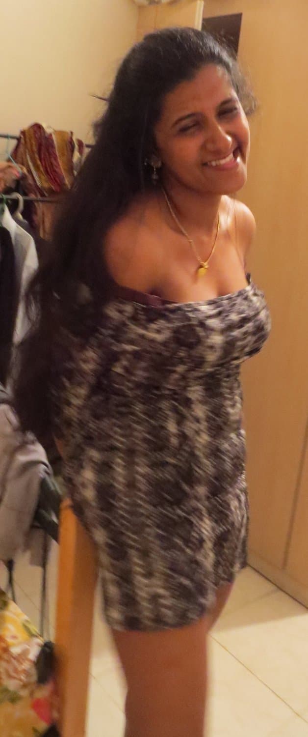 Click to view full size Tamil Slut wife