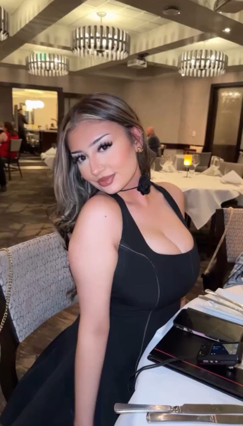 Gizelleez Gizelle giant tits