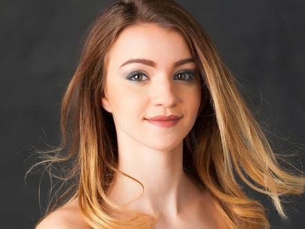 Livia mastrubate and fuck fake