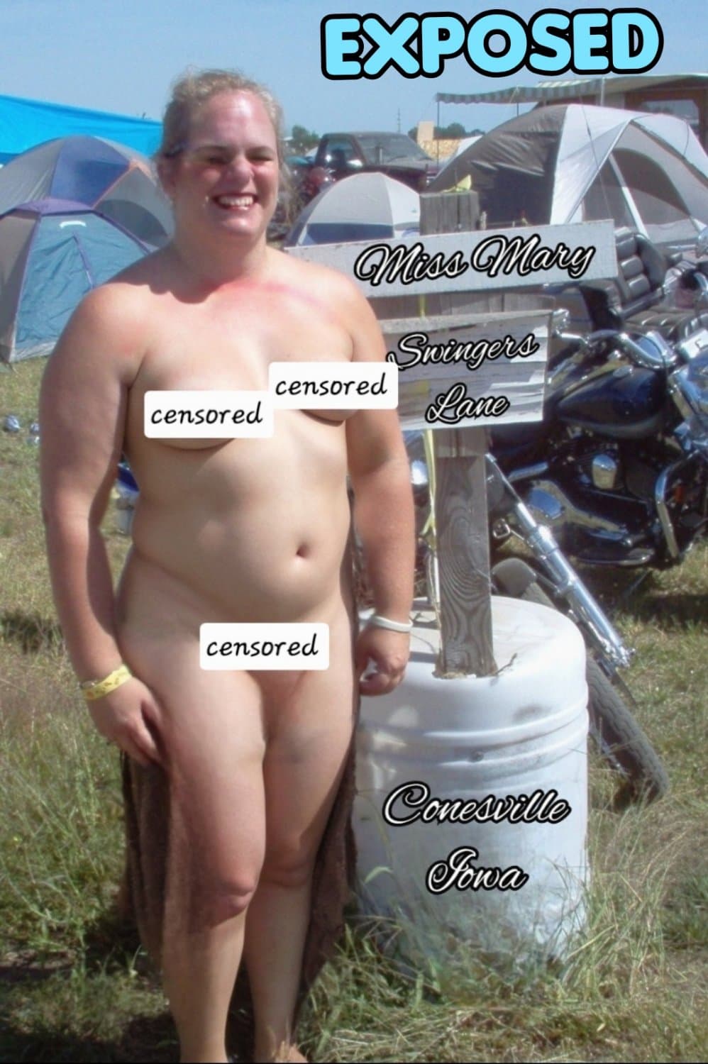 Miss Mary as a prostitute cos play