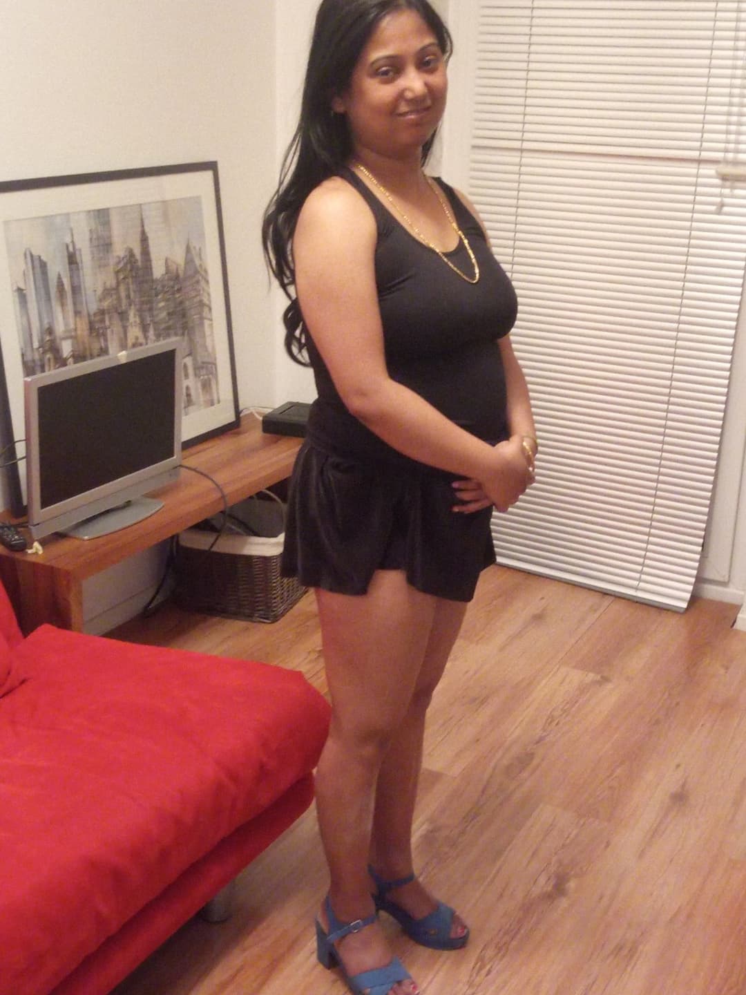 Viral bengali boudi housewife Ritika