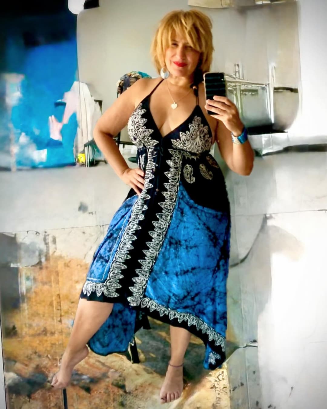 Thick Gilf flight attendant 3