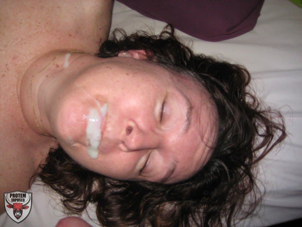 This big titty mature would give you a slice of pie after you give her a cream pie