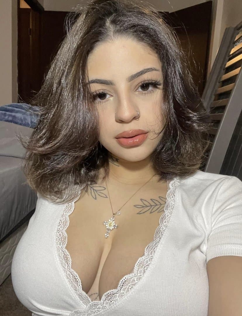 Young milf Aaliyah wants your cum