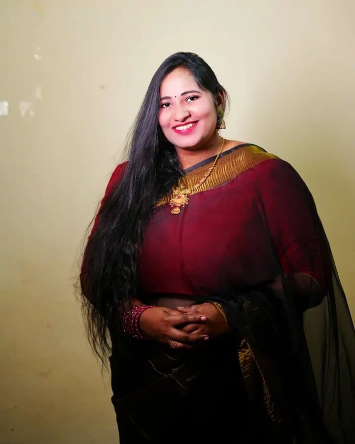 Indian chubby ? hot sexy Bhabhi