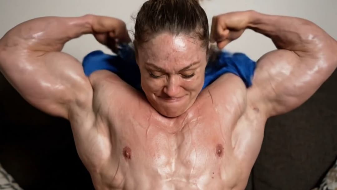 Hypertrophic muscular nudism