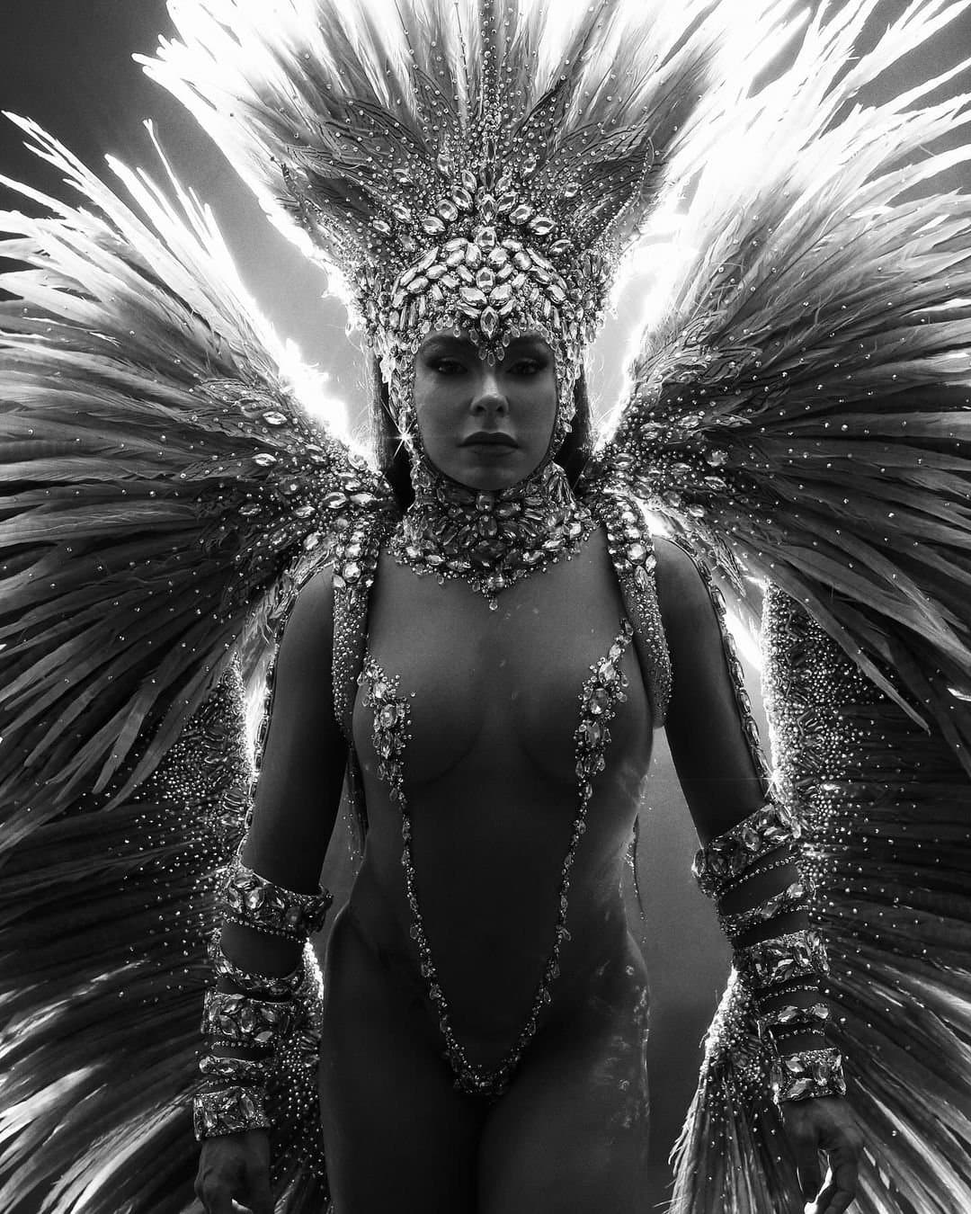 Latina pop icon, anal from BBC bodyguard, cumshot drips into pussy