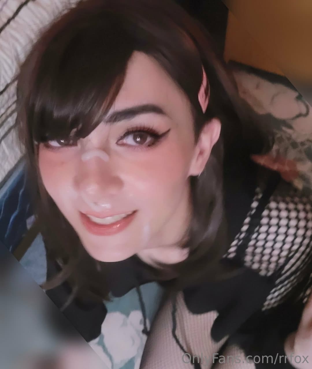 foxy femboy is a complete cum slut