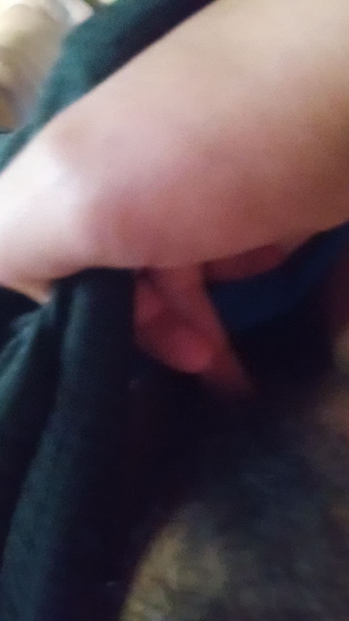 Slutty desperate girl leaked