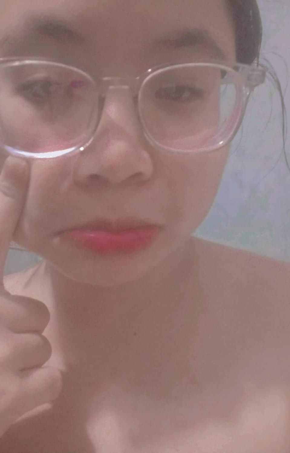 ai có info bé này thì cho tôi xin nhé! phùng quỳnh linh 2k8 ba vì