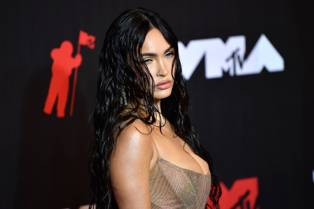 Megan Fox - 2021/09 /12 attending the MTV music awards in Brooklyn, New York