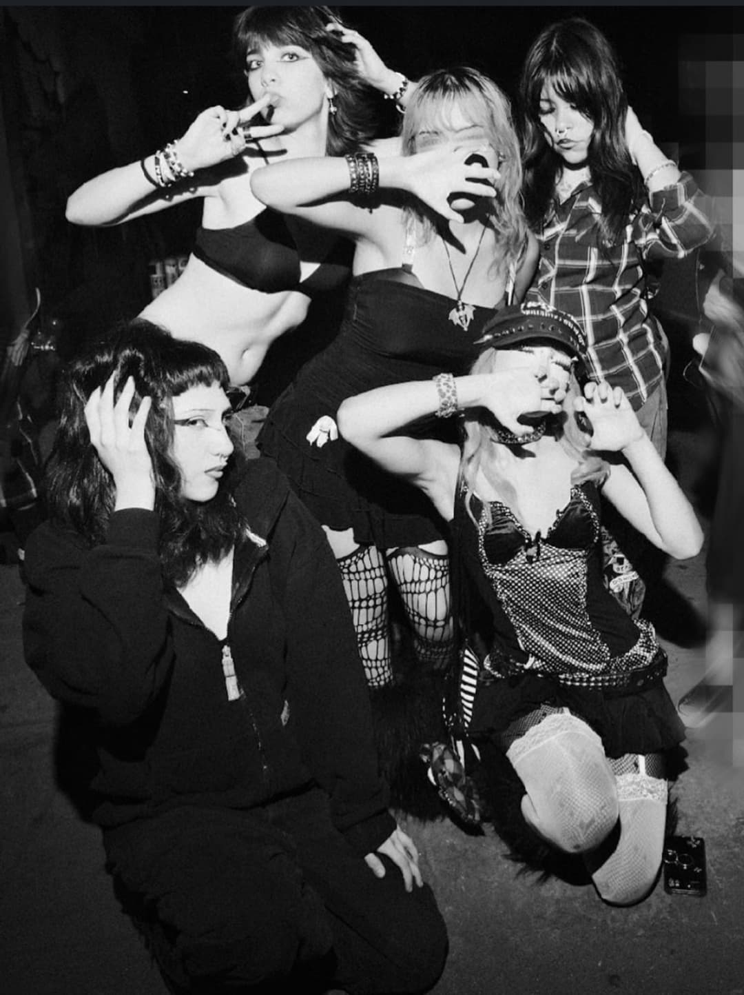 (Olive) irl emo slut pt1