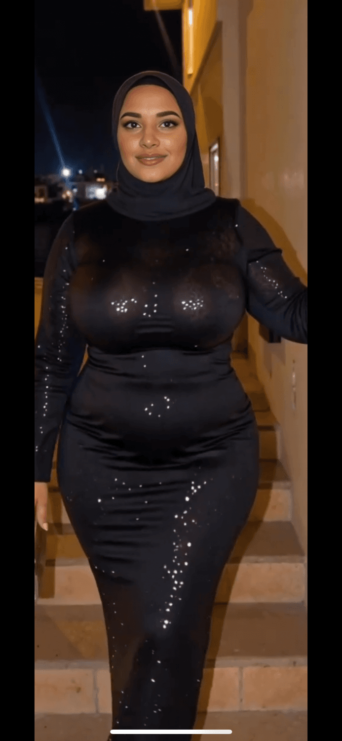 Click to view full size EroMe e r o m e Liveshow livesex Arab girl so hot girl