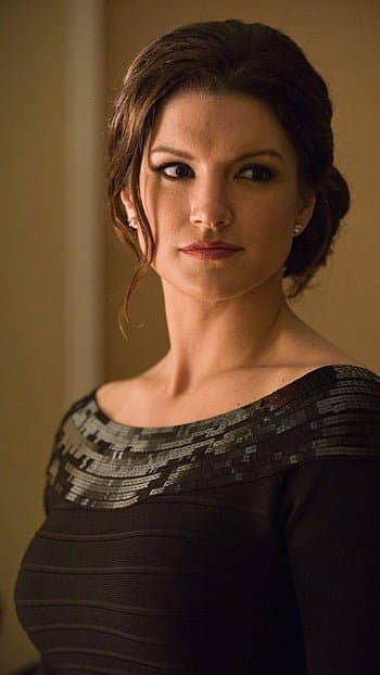 Gina carano: the real life muscle mommy.