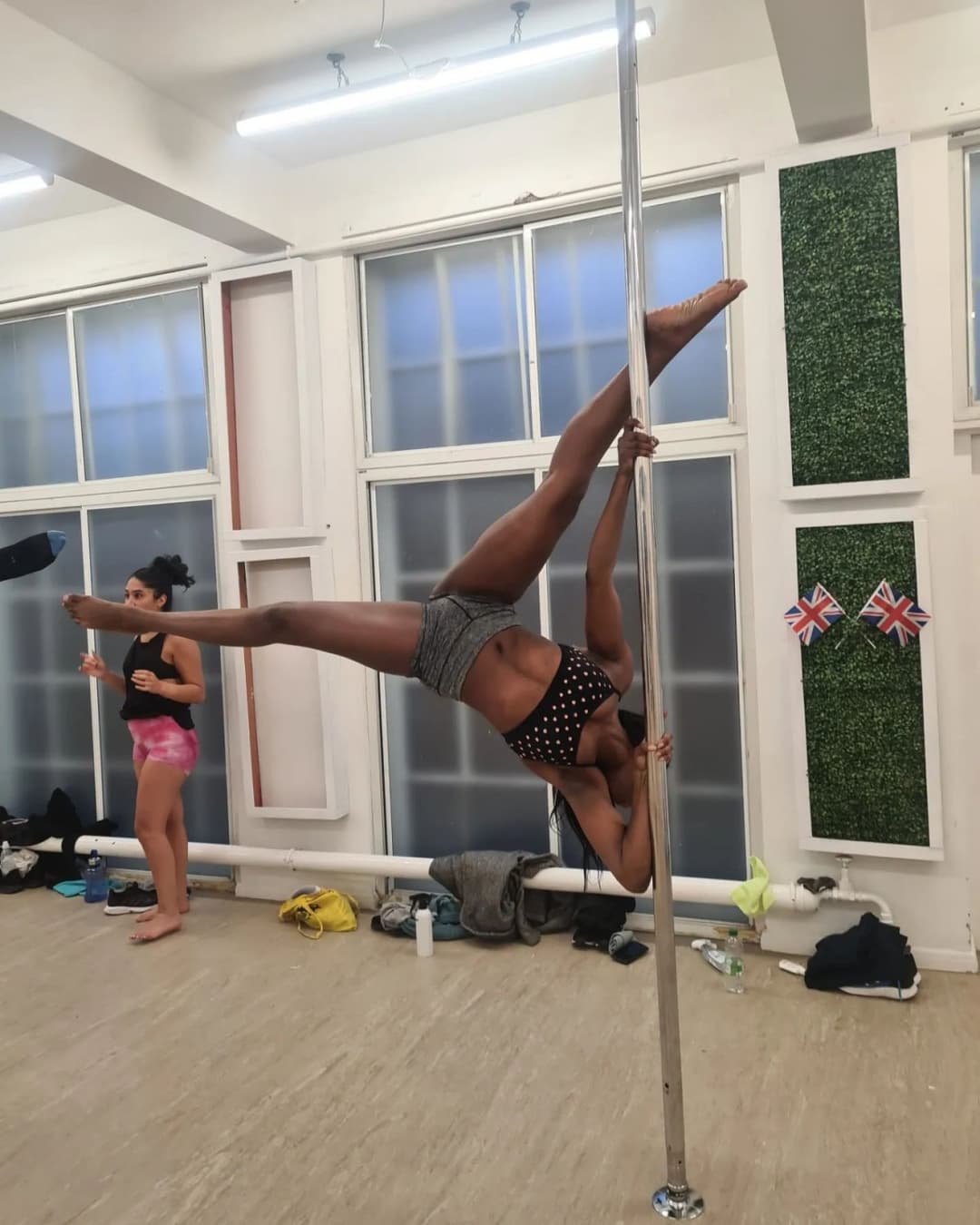 Click to view full size Right-Wing British Honey #1 Esther K.