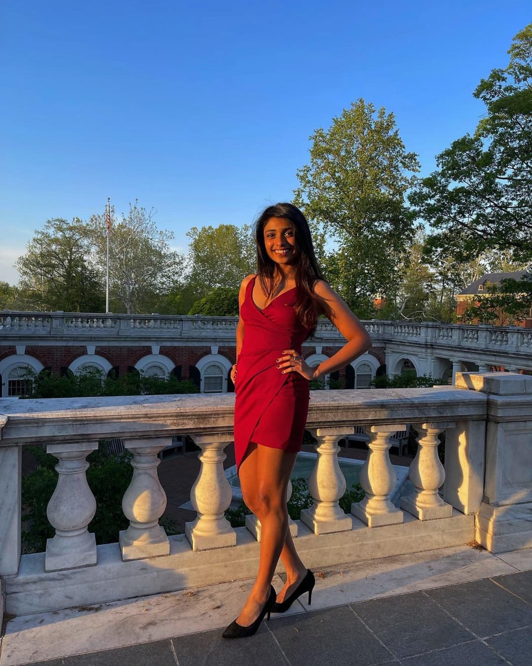 Traditional Kuwait Immigrant Sheethal Shares Tits In Confidence