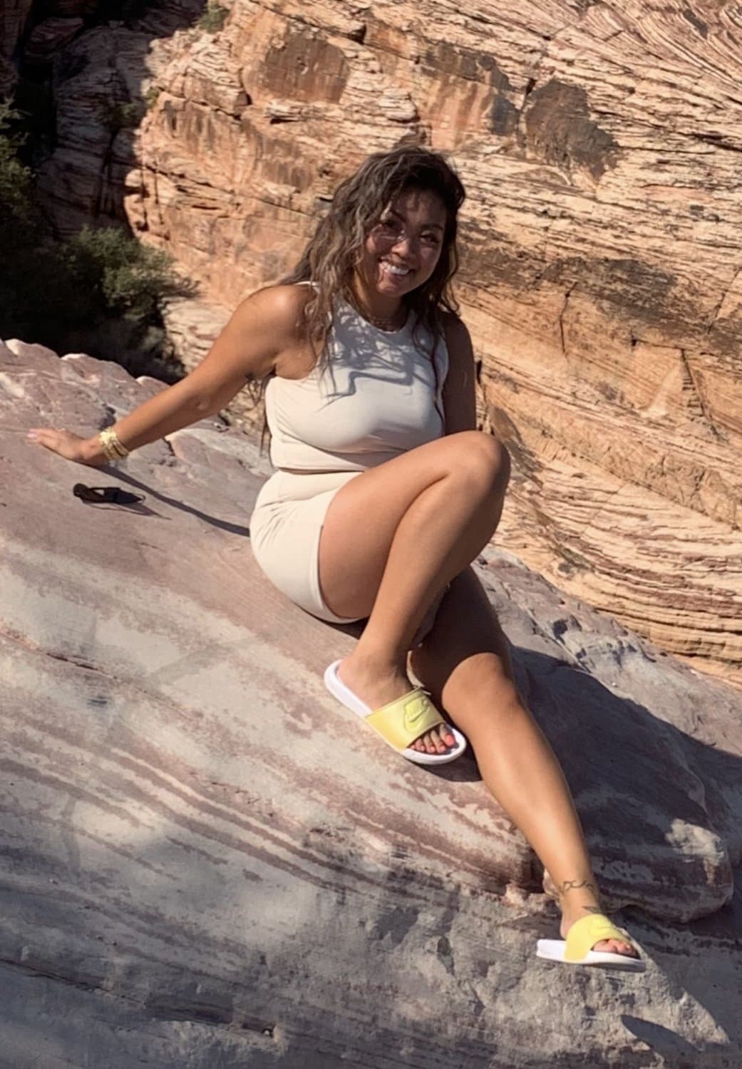 Click to view full size Asian slut can take dick like a pro