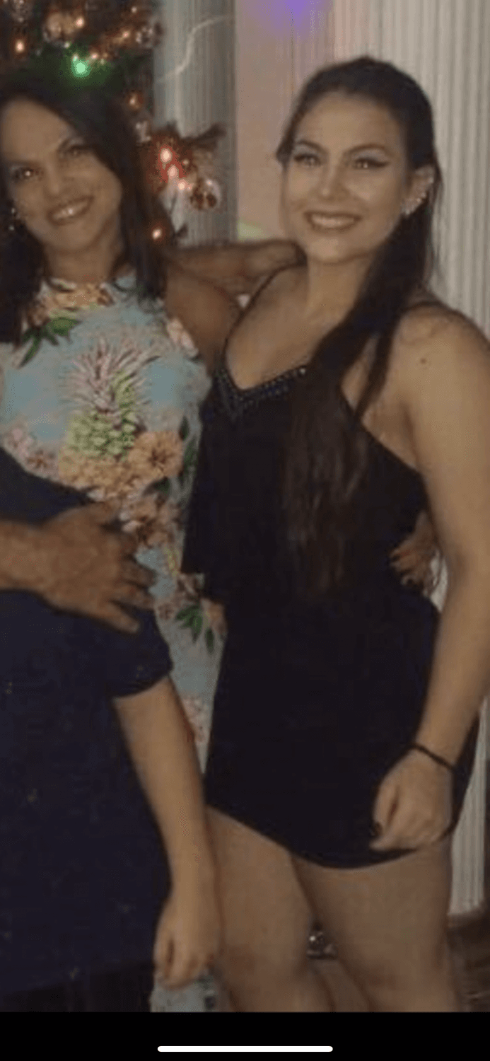 MINHA PUTA - Isa Zago - Oque acham dessa puta exibida ??? ???