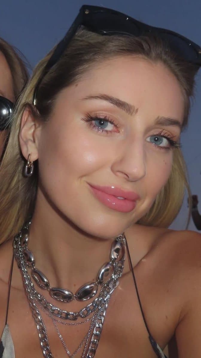 Irl snowbunny blonde is turned into spitroasted AI webslut. Comment/ dm who you want to see next!